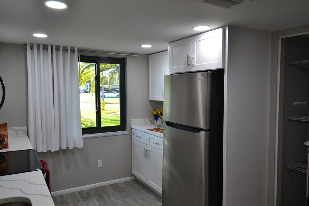 135 W Cypress Court - Photo 1