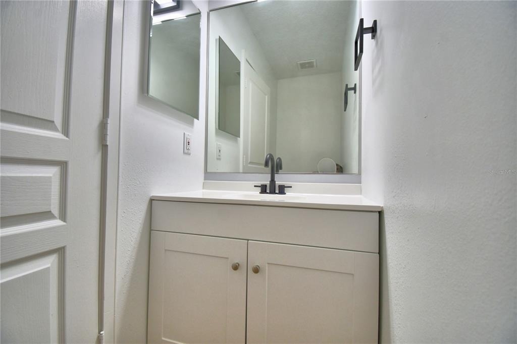 660 Celebration Avenue - Photo 5