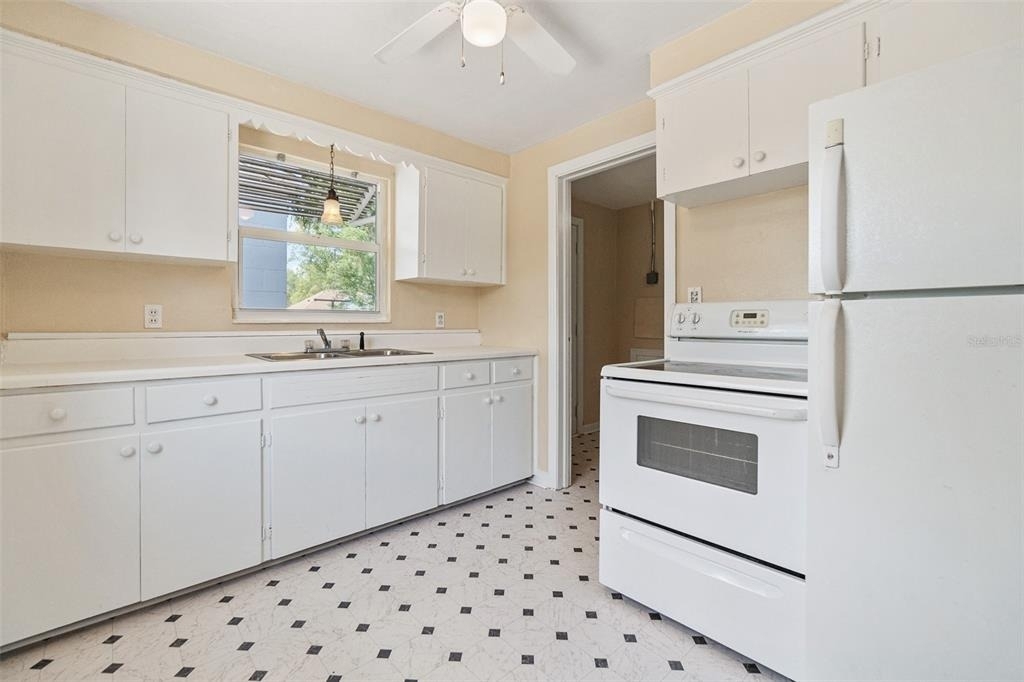 608 Missouri Avenue - Photo 17