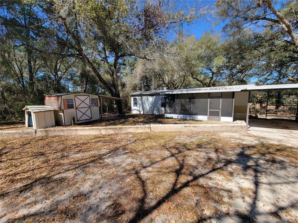 16625 Ne 2nd Street Road - Photo 0