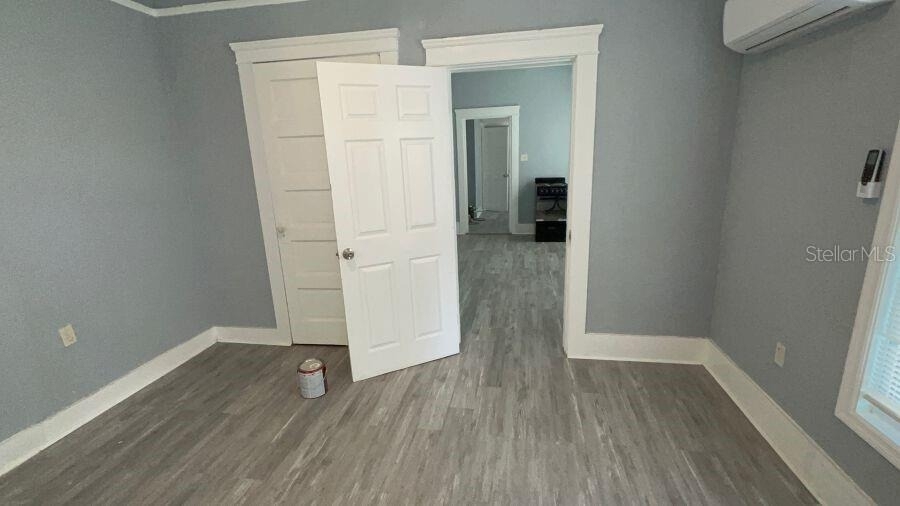 706 Harvey - Photo 2