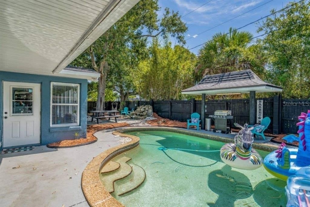 2917 Stetson Street - Photo 6