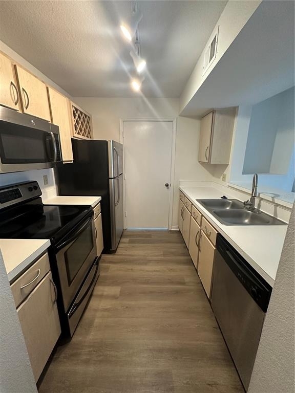 7250 Westpointe Boulevard - Photo 1