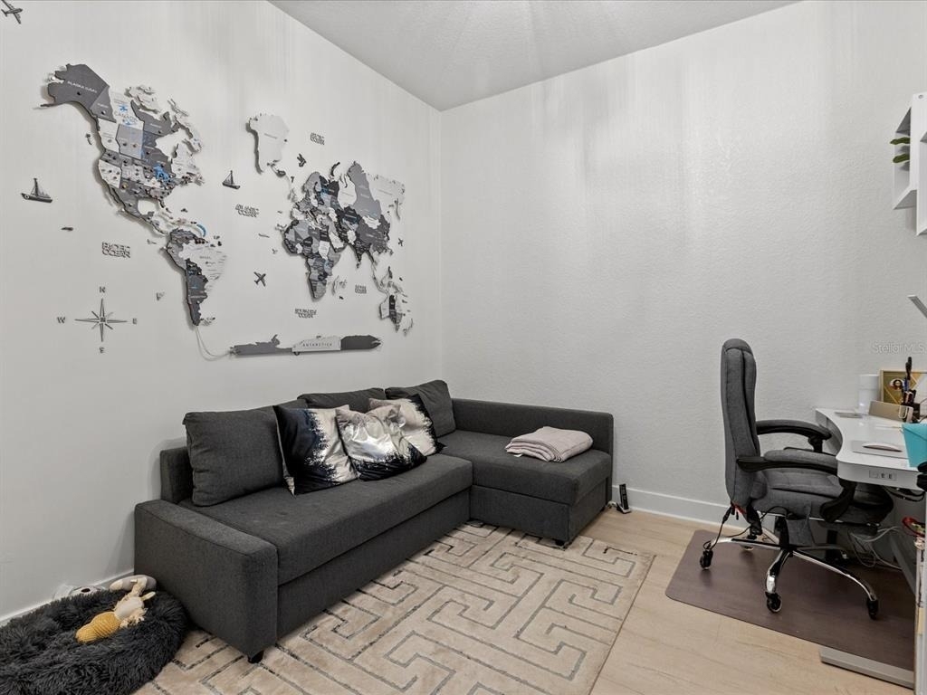 150 E Robinson Street - Photo 19