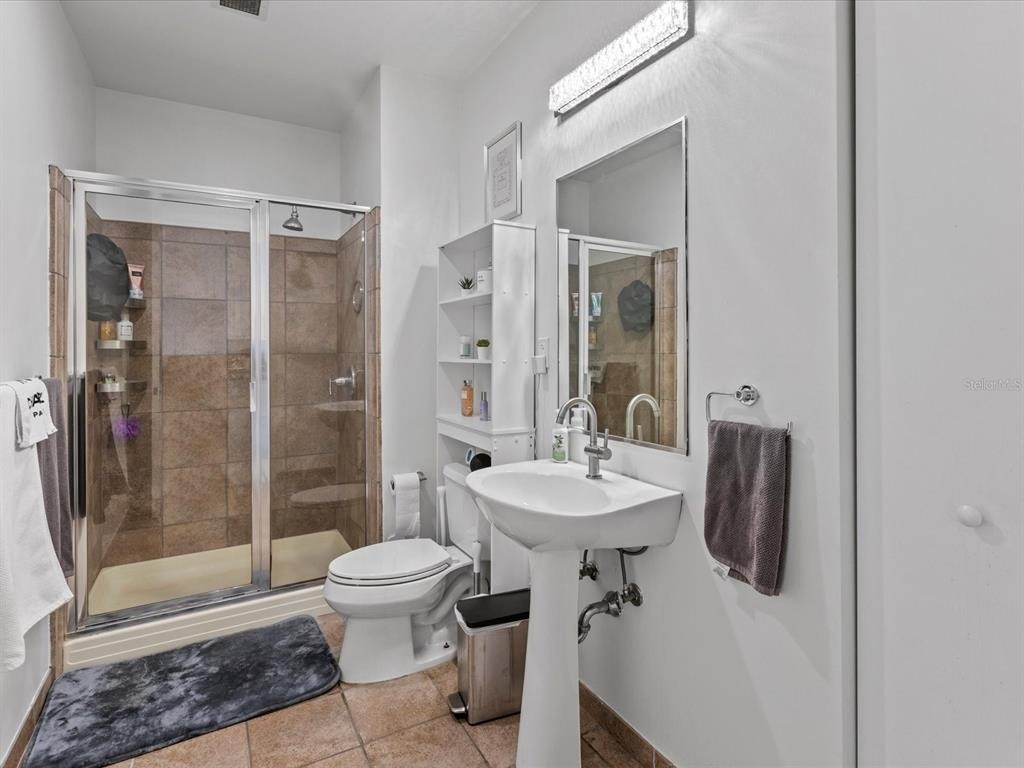 150 E Robinson Street - Photo 13