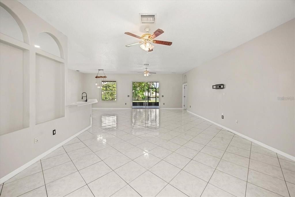 13848 Vista Del Lago Boulevard - Photo 5