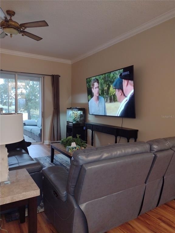 2006 Bayside Avenue - Photo 5