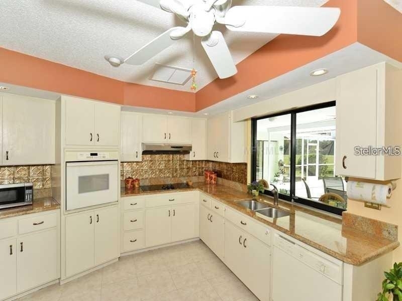 4841 Palm Aire Drive - Photo 6
