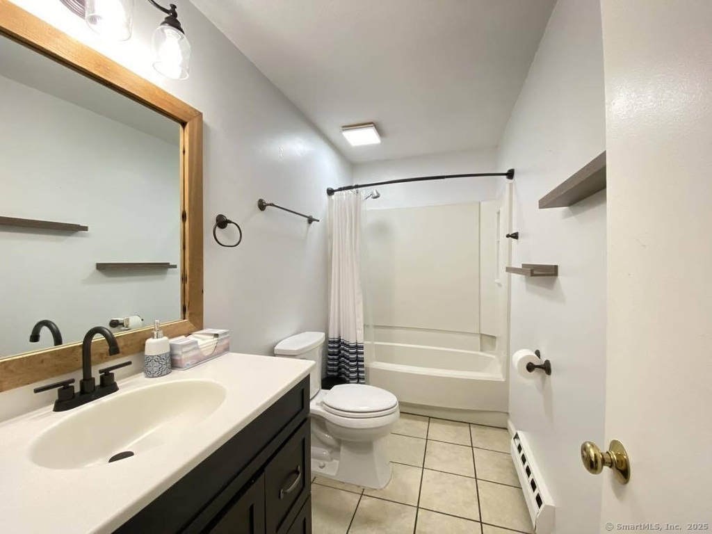 10 Fleetwood Drive - Photo 9