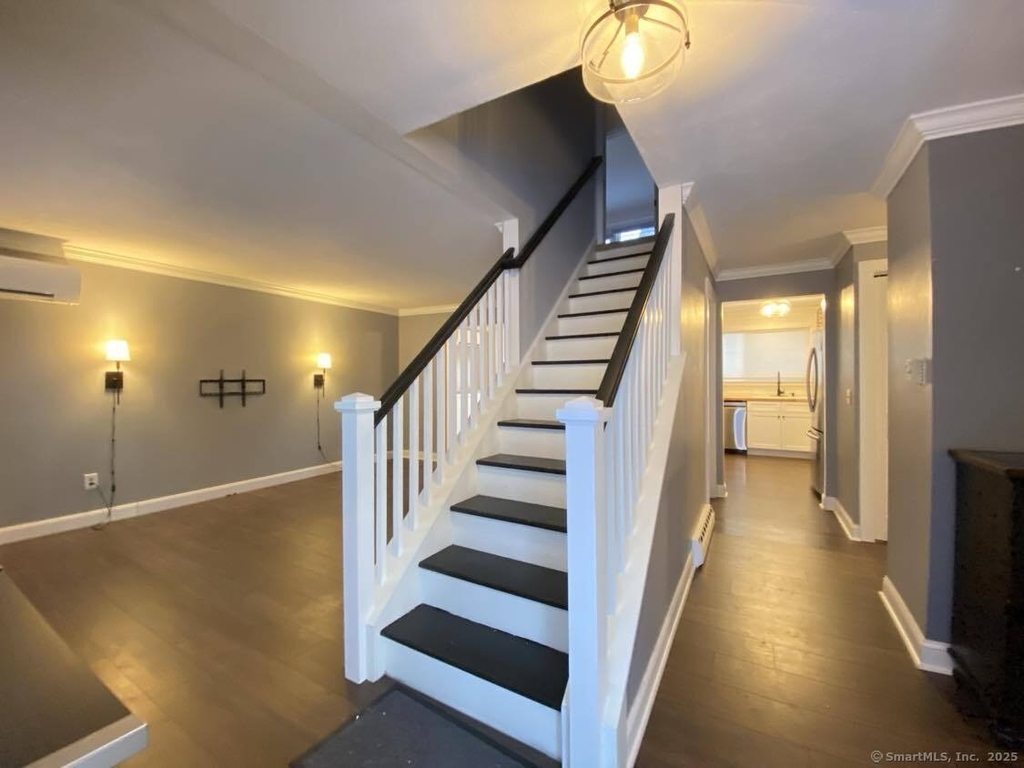 10 Fleetwood Drive - Photo 10