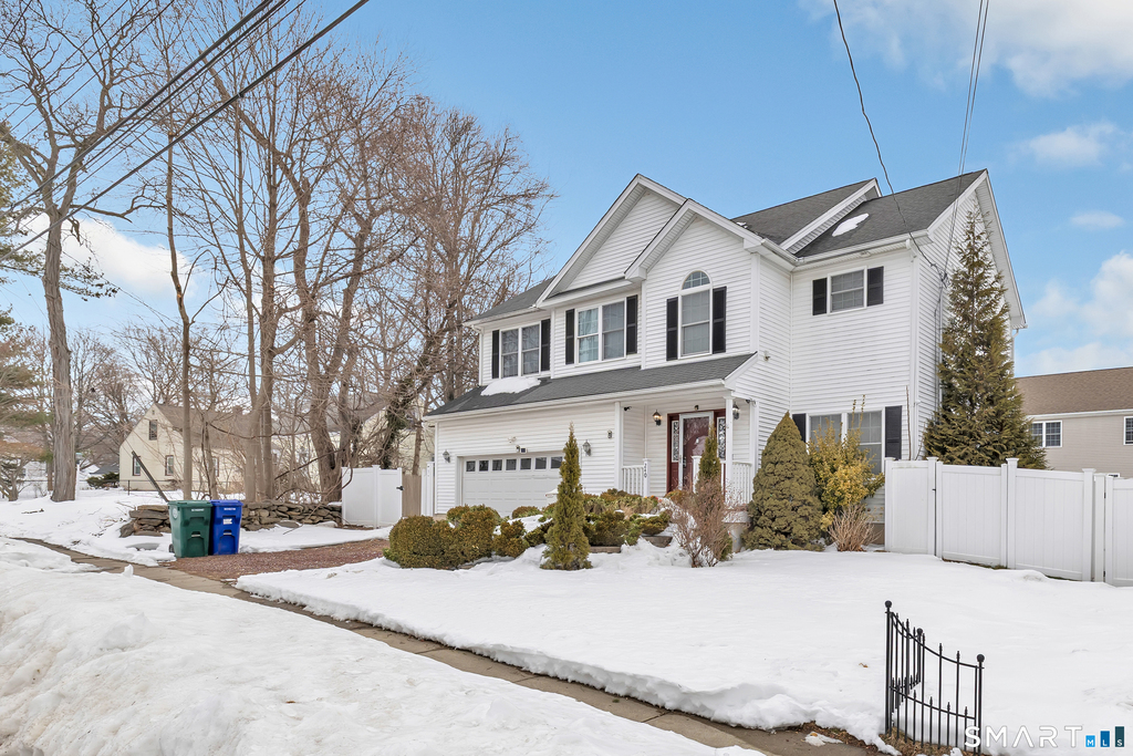 240 Highland Avenue - Photo 2