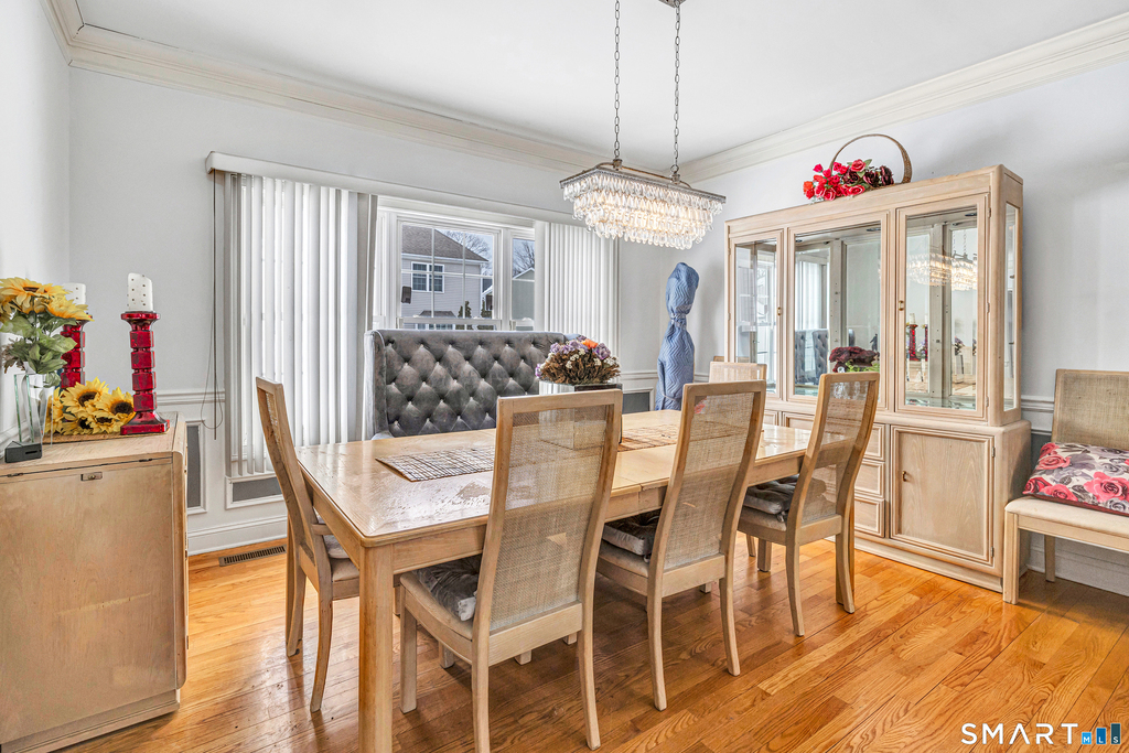 240 Highland Avenue - Photo 12