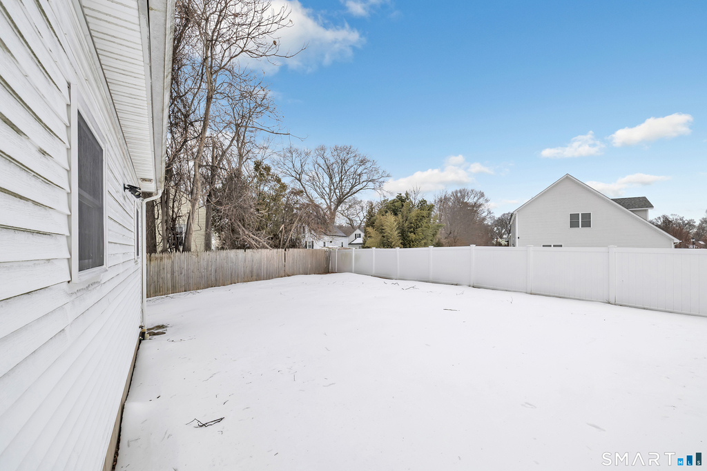 240 Highland Avenue - Photo 38