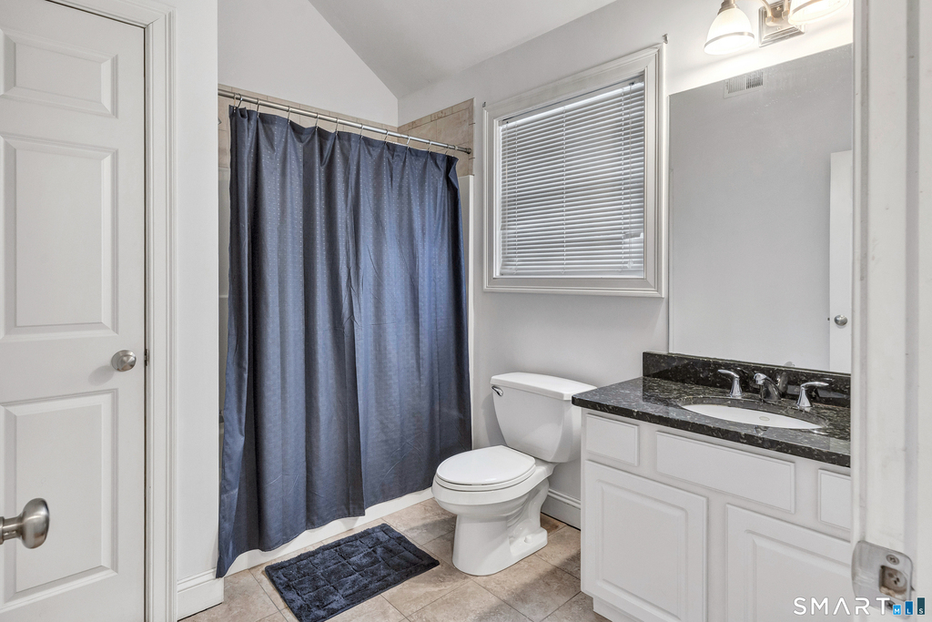 240 Highland Avenue - Photo 28