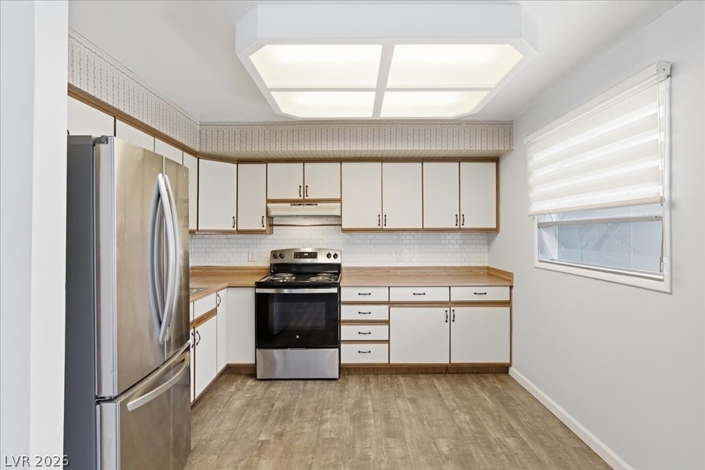 1700 Rexford Drive - Photo 17