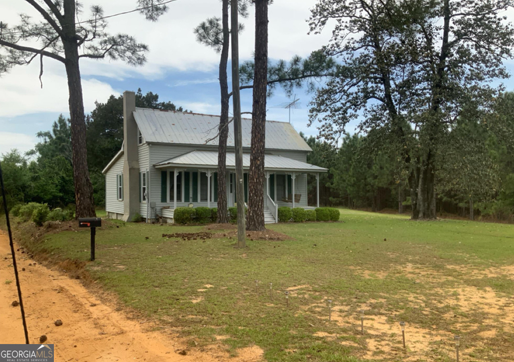 1663 Thompson Lane - Photo 2