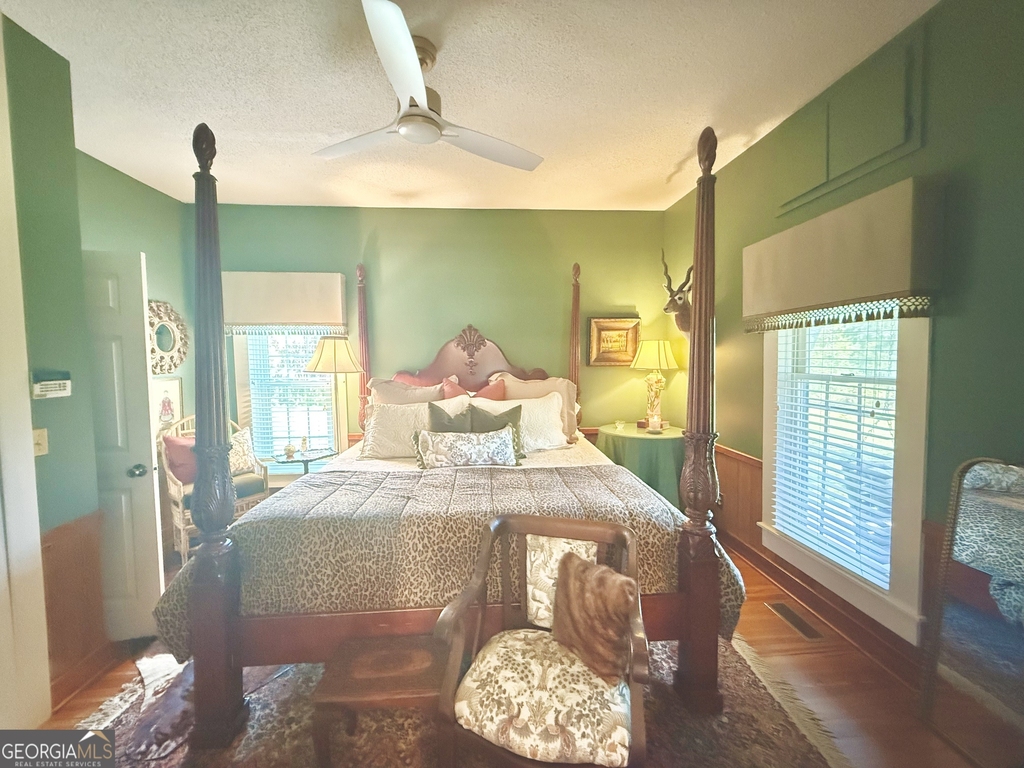 1663 Thompson Lane - Photo 17