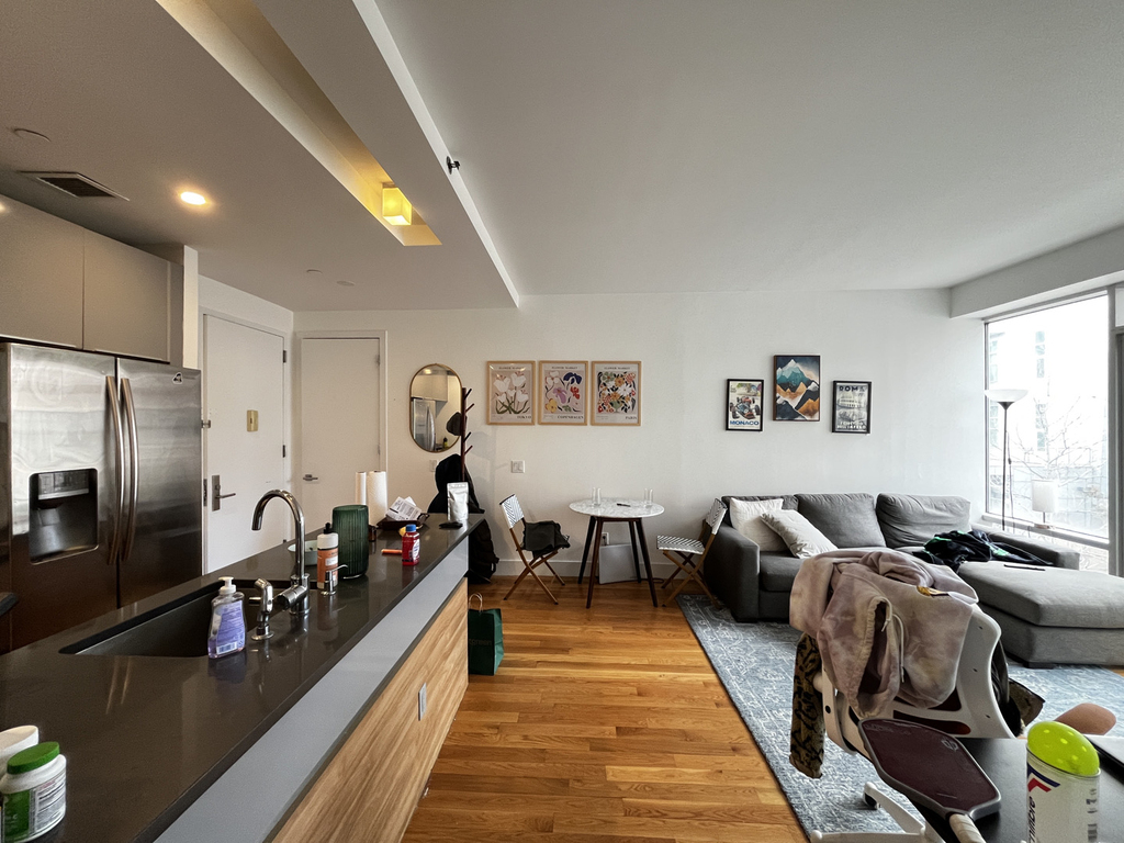 462 Keap Street - Photo 2