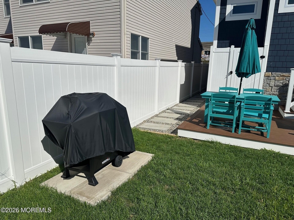 102 New Jersey Avenue - Photo 33