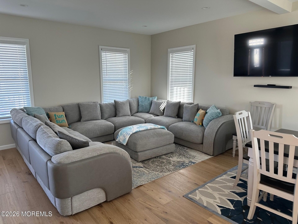 102 New Jersey Avenue - Photo 1