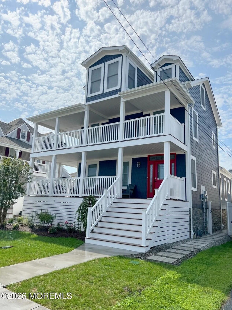 102 New Jersey Avenue - Photo 0