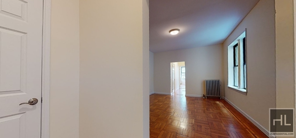 West 171st Street - Photo 11
