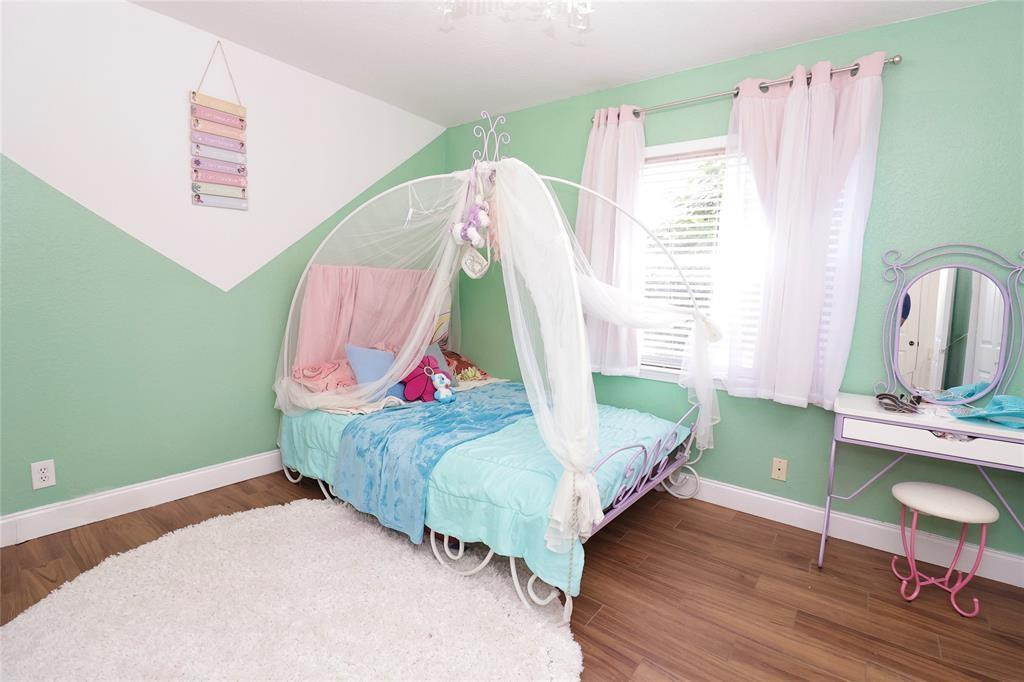 6602 Geneva Street - Photo 14