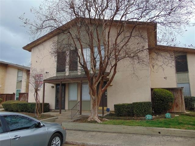 12806 Midway Road - Photo 0