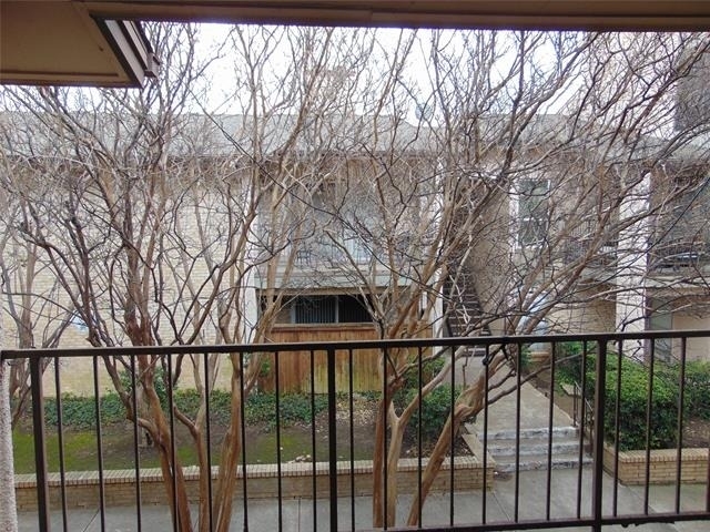 12806 Midway Road - Photo 5
