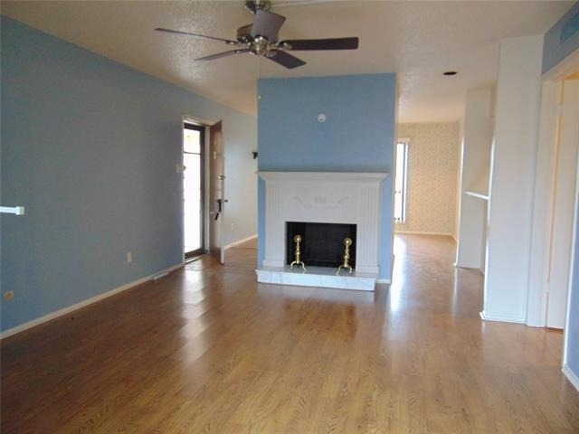 12806 Midway Road - Photo 4