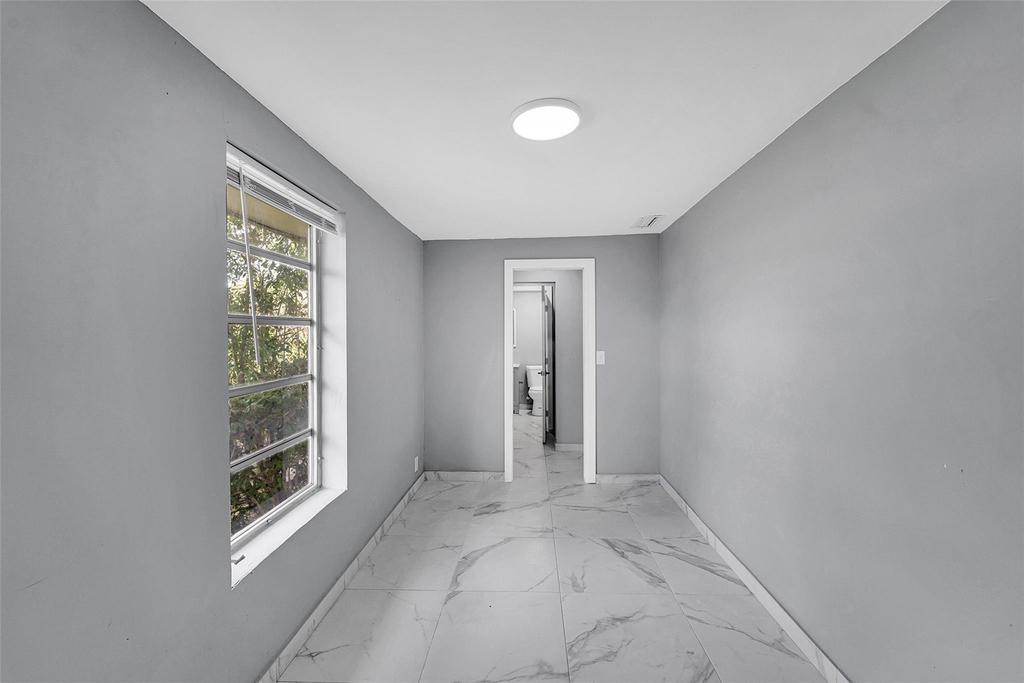 4681 Sw 43rd Terrace - Photo 14