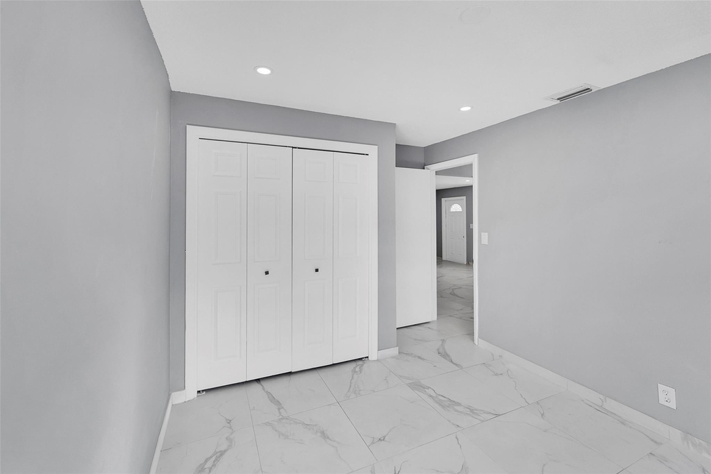 4681 Sw 43rd Terrace - Photo 12