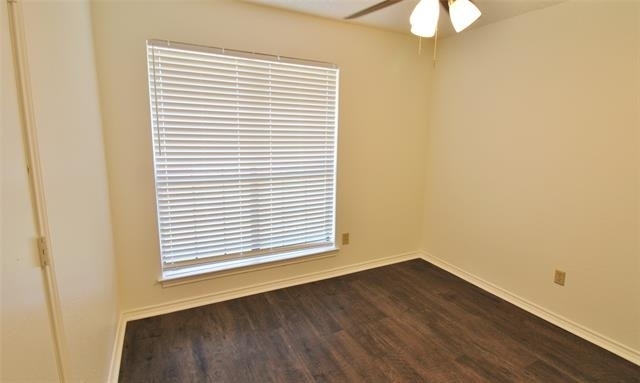1234 Mockingbird Lane - Photo 2