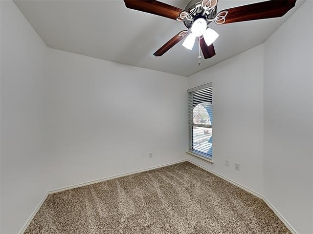 4322 Duck Pond Lane - Photo 13
