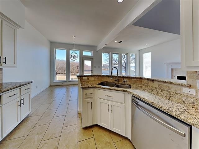 4322 Duck Pond Lane - Photo 4