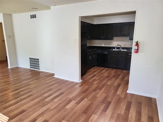6900 Skillman Street - Photo 3