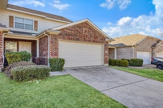 7405 Howling Coyote Lane - Photo 1