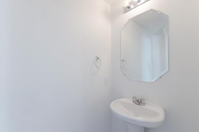 7405 Howling Coyote Lane - Photo 18