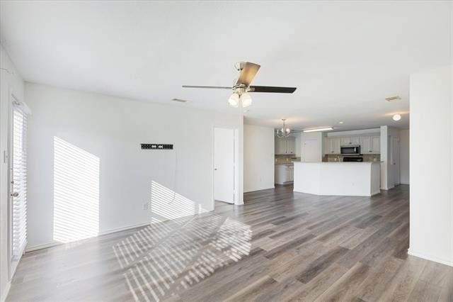 7405 Howling Coyote Lane - Photo 10