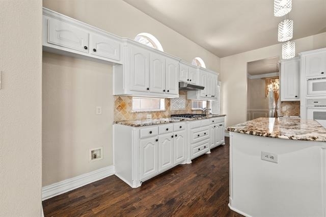 2308 Megan Way - Photo 8