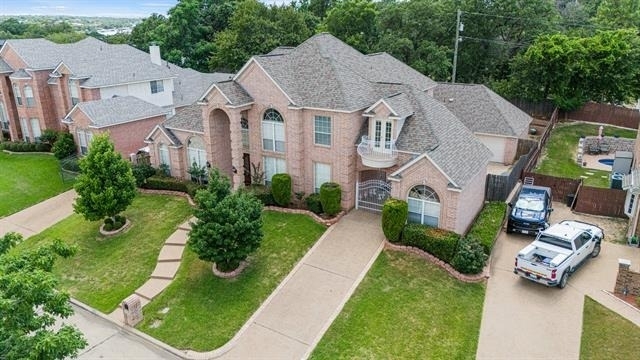 2308 Megan Way - Photo 36
