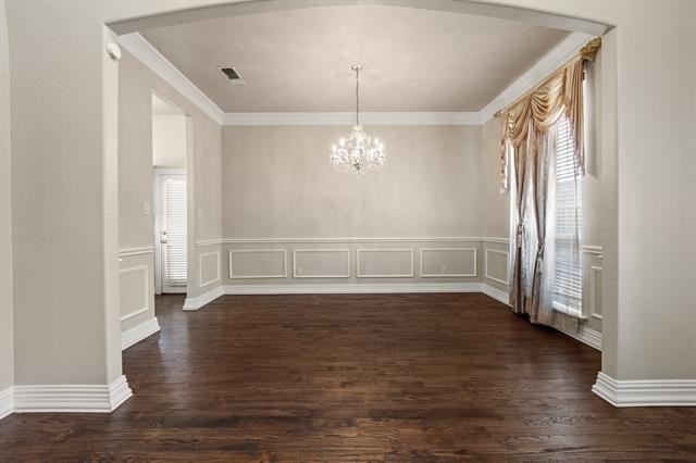 2308 Megan Way - Photo 3