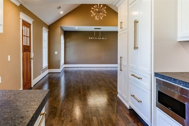 5230 Homer Street - Photo 1