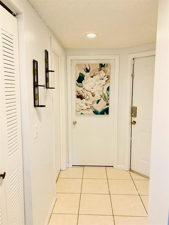 8121 Southgate Boulevard - Photo 3
