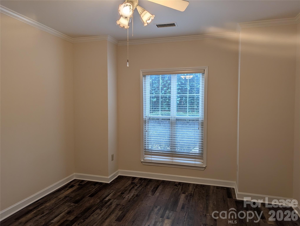 108 Pier 33 Drive - Photo 2