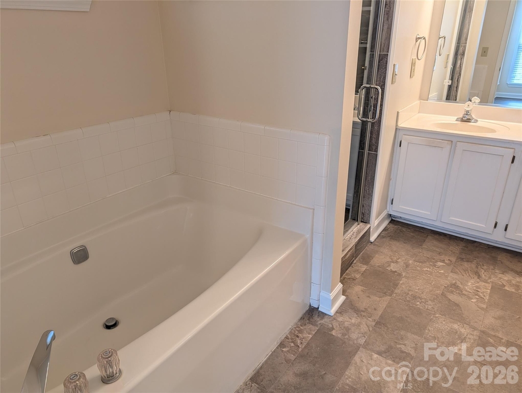 108 Pier 33 Drive - Photo 16
