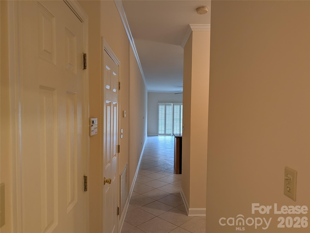 108 Pier 33 Drive - Photo 1