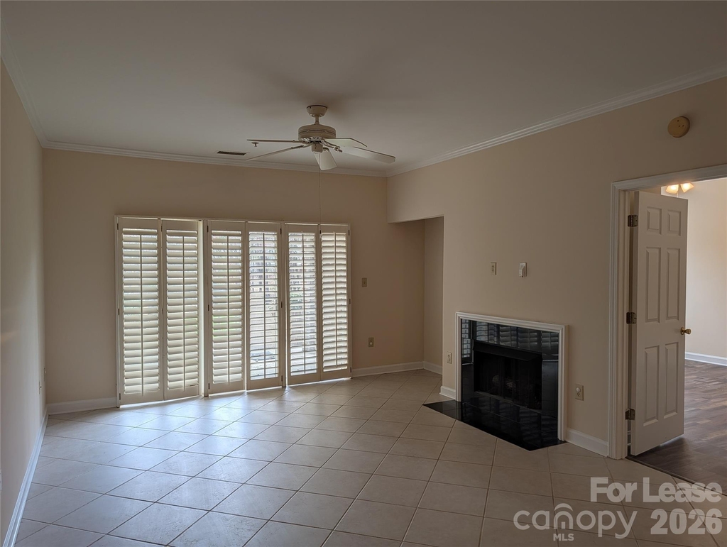 108 Pier 33 Drive - Photo 11