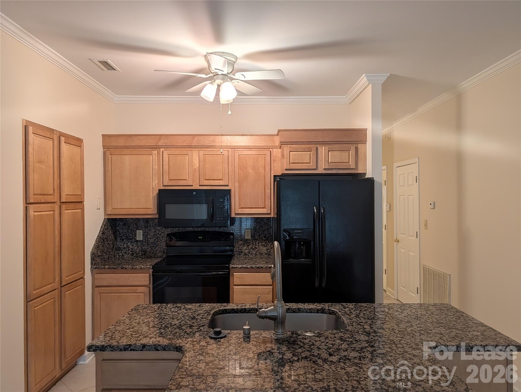 108 Pier 33 Drive - Photo 8