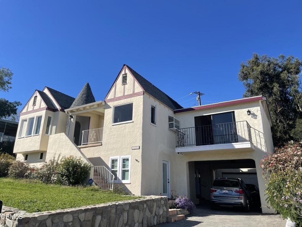 2371 Foster Avenue - Photo 0
